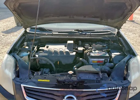 2010 Nissan Sentra 2.0 z USA, uszkodzony, nr VIN 3N1AB6AP6AL677333